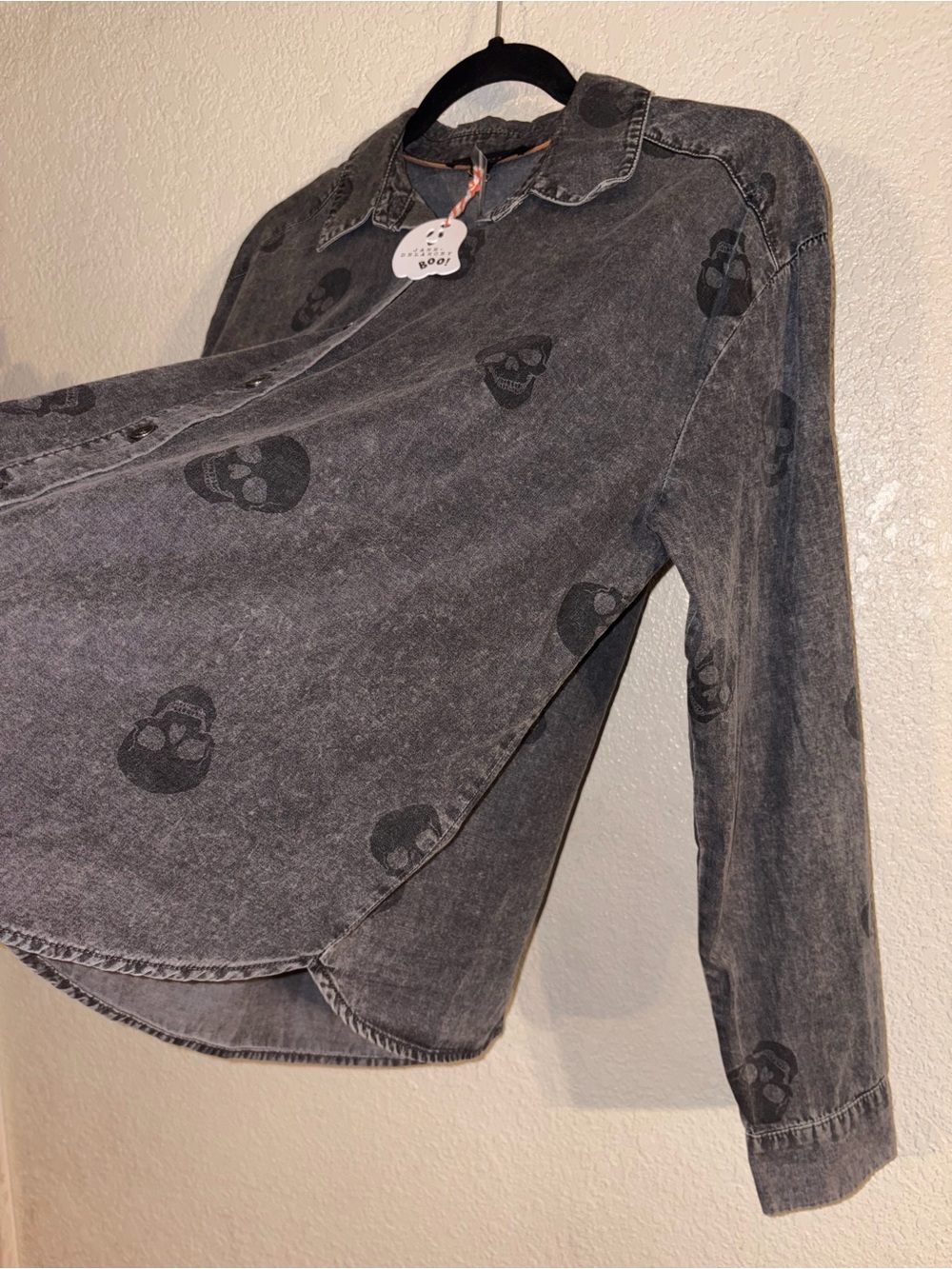 🖤💀NWT Jane+Delancey “Skull💀Print Button-Down Shirt” 💯% Cotton🙌🏻 Washed Black🖤SML - Picture 6 of 9